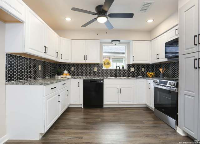 Property at 11419 Buffalo Horn, San Antonio, TX 78245, 3 beds, 2 baths