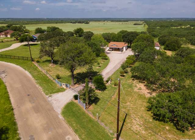 Property at 400 Blue Quail, Lytle, TX 78052, 3 beds, 2 baths