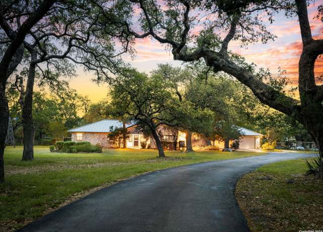 Property at 276 Eden Rnch, Canyon Lake, TX 78133, 3 beds, 2 baths