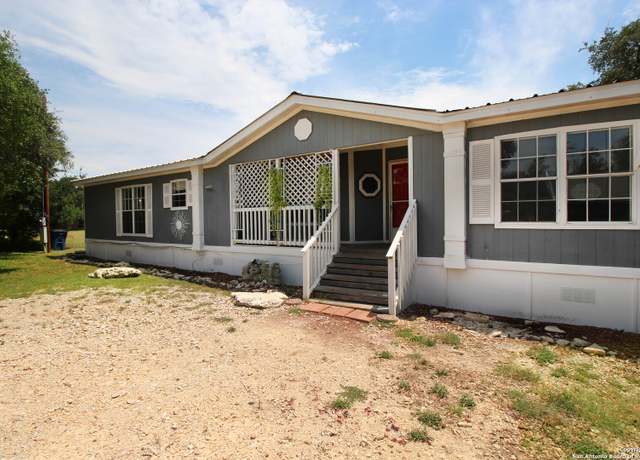 Property at 7947 Caribou, Spring Branch, TX 78070, 3 beds, 2 baths