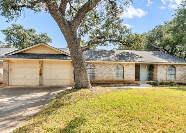Property at 13542 Hollow Vw, San Antonio, TX 78232, 3 beds, 2 baths