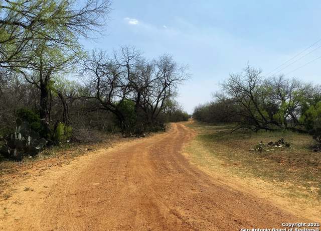 Property at 000 County Road 314, Charlotte, TX 78011