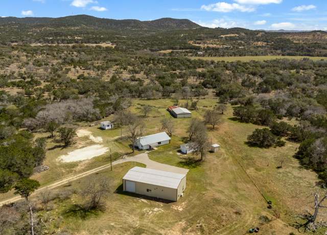 Property at 3584 Privilege Crk, Pipe Creek, TX 78063, 3 beds, 1 bath