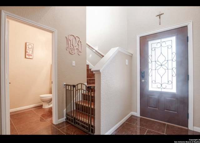 Property at 3915 Southern Sky, San Antonio, TX 78222-3457, 4 beds, 2.5 baths