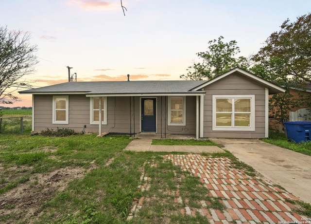 Property at 8831 Hunters Crk, San Antonio, TX 78211, 3 beds, 1 bath