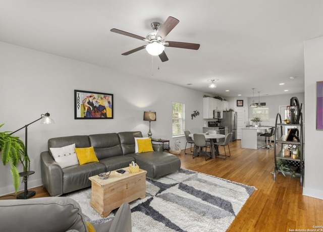 Property at 419 Channing Ave, San Antonio, TX 78210, 3 beds, 2 baths
