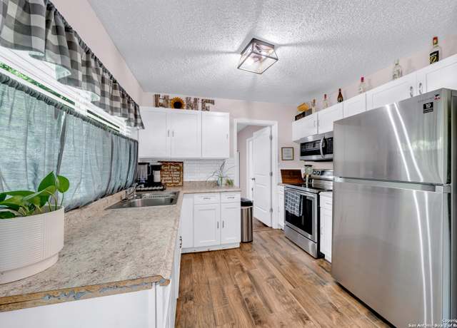 Property at 8239 Glen Lark, San Antonio, TX 78239, 3 beds, 1 bath