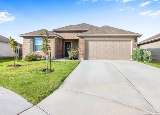 Property at 917 Chachalaca Ct, Seguin, TX 78155, 3 beds, 2 baths
