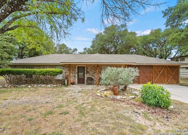Property at 941 Park View Loop, Canyon Lake, TX 78133, 2 beds, 2 baths