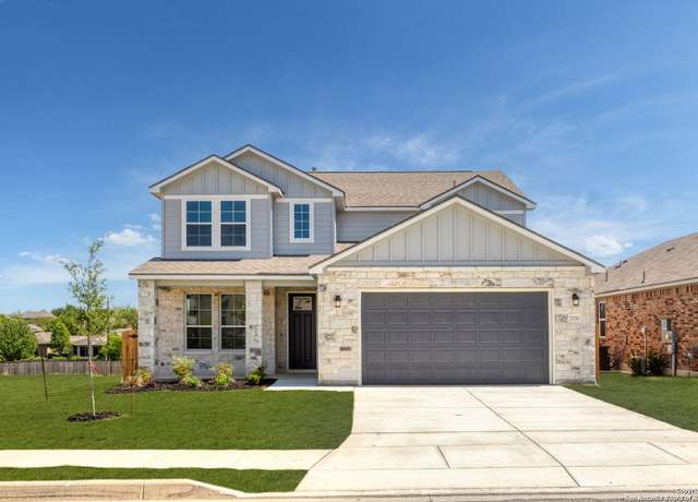 Property at 7010 Walkers Loop, Live Oak, TX 78233, 3 beds, 2.5 baths