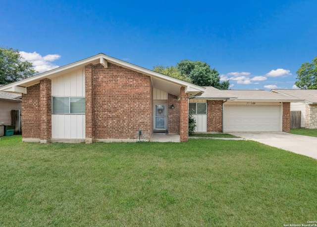 Property at 540 Marilyn Dr, Schertz, TX 78154, 3 beds, 2 baths
