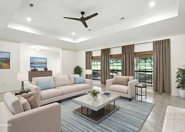Property at 331 Dresden Wood, Boerne, TX 78006, 3 beds, 2 baths