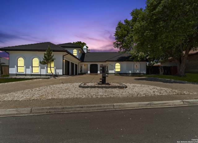 Property at 6307 Hidden Holw, Windcrest, TX 78239, 4 beds, 3.5 baths