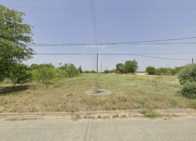 Property at 1035 Aransas, Luling, TX 78648