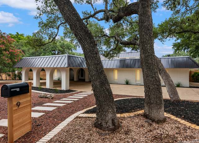 Property at 9 Mission Trce, New Braunfels, TX 78130, 4 beds, 2.5 baths
