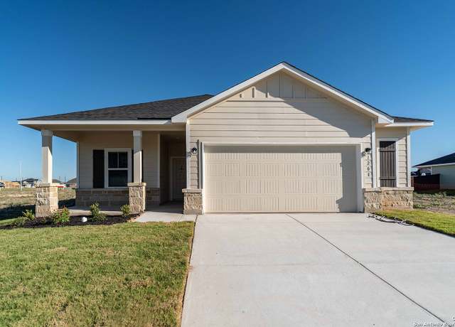 Property at 1208 Marvin Grv, Seguin, TX 78155, 3 beds, 2 baths