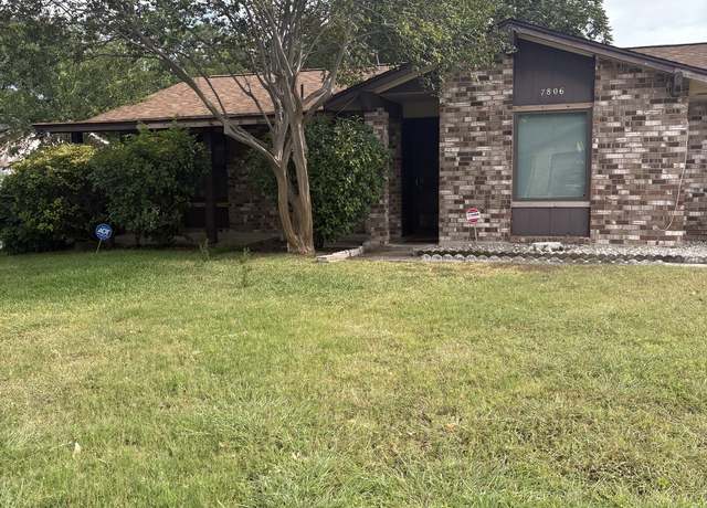 Property at 7806 Oak Frst, Live Oak, TX 78233, 3 beds, 2 baths