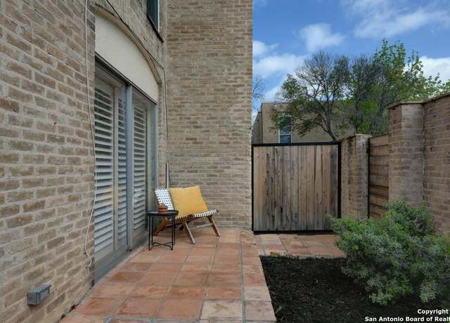 Property at 166 Elizabeth Unit G, San Antonio, TX 78209, 2 beds, 1.5 baths