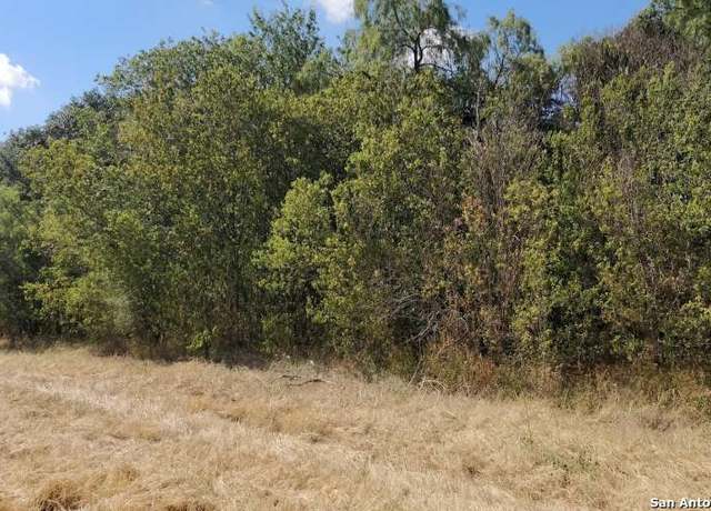 Property at 102 Mascota St, San Antonio, TX 78237