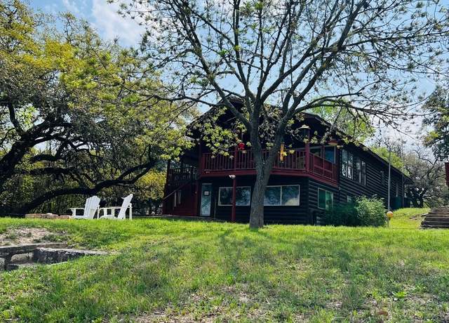 Property at 272 N Lakeshore Dr, Bandera, TX 78003, 3 beds, 2 baths