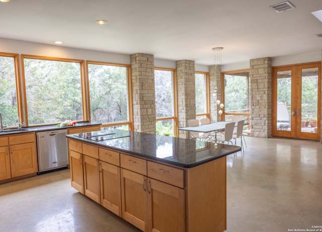 Property at 317 Saddle Mtn, Boerne, TX 78006, 3 beds, 2 baths