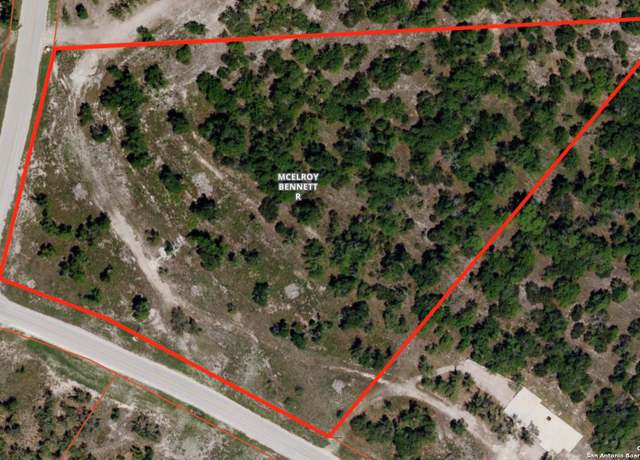 Property at 130 Falling Leaves, Blanco, TX 78606
