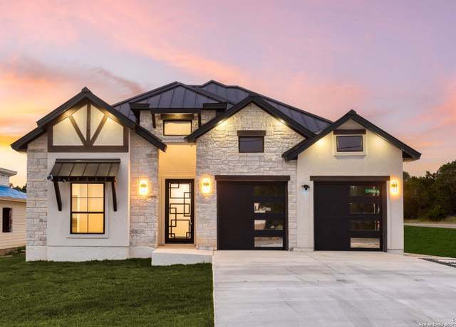 Property at 1475 Echo Mdw, Spring Branch, TX 78070, 4 beds, 2.5 baths