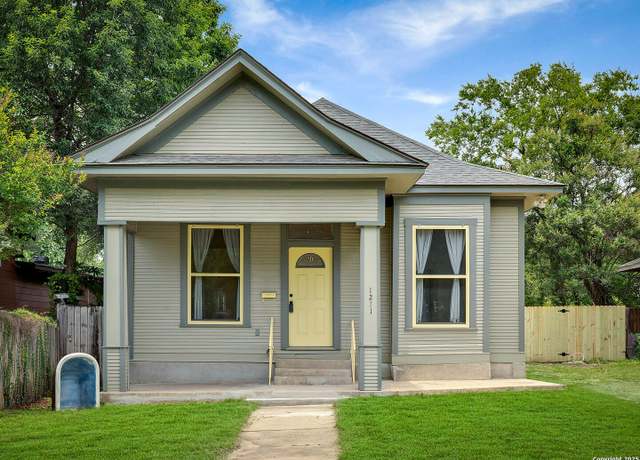 Property at 1211 W Magnolia Ave, San Antonio, TX 78201, 2 beds, 1 bath