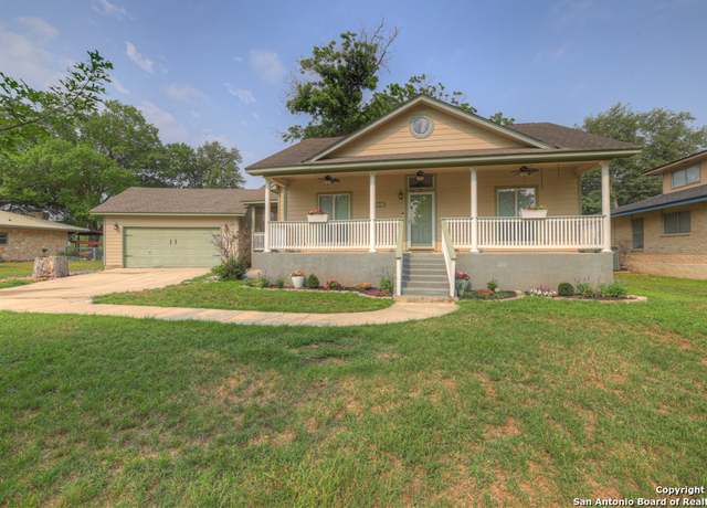 Property at 141 Rio Grande, Seguin, TX 78155, 3 beds, 2 baths
