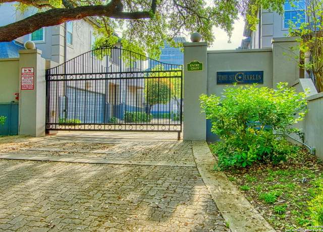 Property at 35 S Rue Charles #35, San Antonio, TX 78217, 5 beds, 4.5 baths
