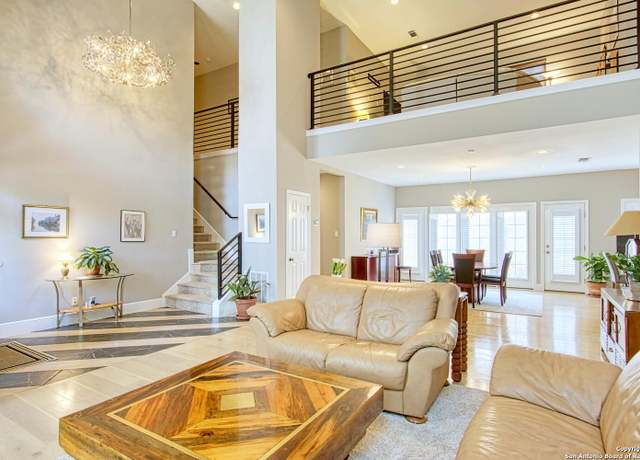 Property at 35 S Rue Charles #35, San Antonio, TX 78217, 5 beds, 4.5 baths