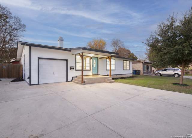 Property at 636 Southeast Ter, New Braunfels, TX 78130-4782, 3 beds, 2 baths
