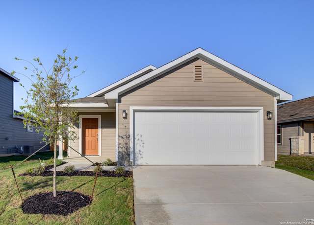 Property at 2544 Solon Ln, Seguin, TX 78155, 3 beds, 2 baths