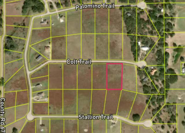 Property at 238 Colt Trl, Natalia, TX 78059