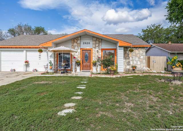 Property at 2926 Lakeland, San Antonio, TX 78222, 4 beds, 2 baths