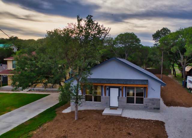 Property at 1547 Bonnyview Dr, Canyon Lake, TX 78133, 3 beds, 2 baths