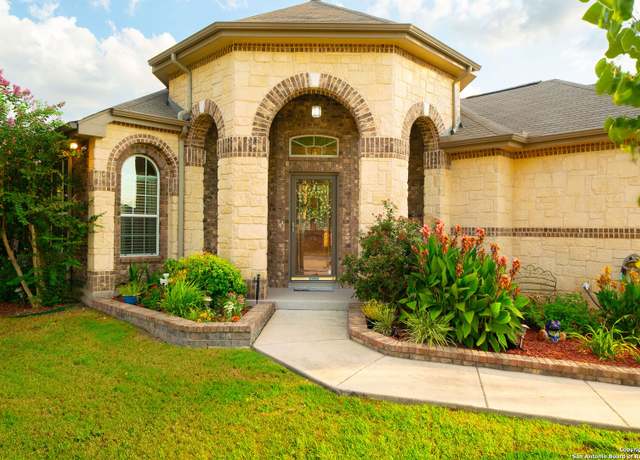 Property at 13906 Wenrich, Live Oak, TX 78233, 3 beds, 2 baths