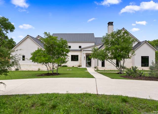 Property at 11207 Paraiso Blf, Boerne, TX 78006, 3 beds, 3.5 baths