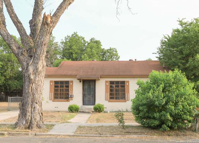 Property at 418 Cavalier, San Antonio, TX 78225, 2 beds, 1 bath