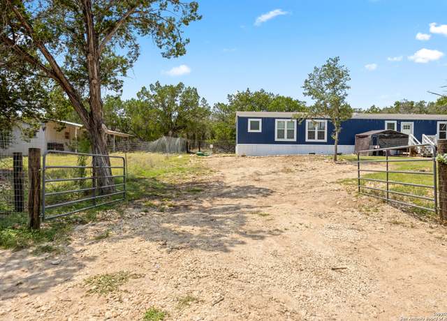 Property at 176 Hidden Vly, Bandera, TX 78003, 3 beds, 2 baths