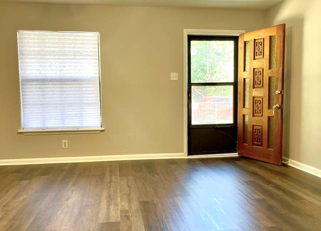 Property at 135 Olga St, San Antonio, TX 78237-3530, 3 beds, 1 bath