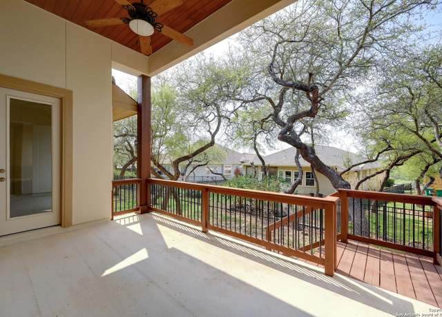 Property at 135 Escalera, Boerne, TX 78006, 4 beds, 3 baths