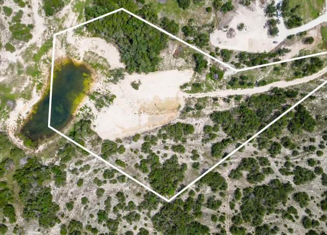 Property at 340 W Starview Cv, Blanco, TX 78606