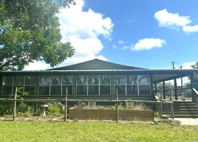 Property at 165 Mari-b, Center Point, TX 78010, 3 beds, 2 baths