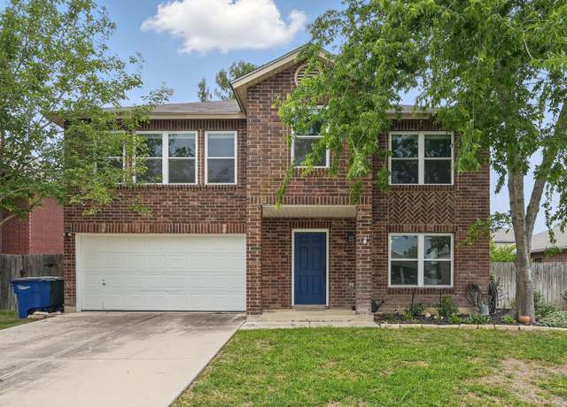 Property at 744 Pinehurst, New Braunfels, TX 78130, 3 beds, 2.5 baths