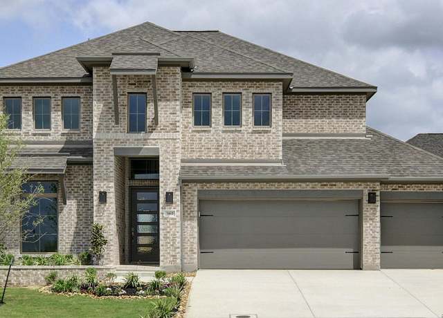 Property at 362 White Oak, Castroville, TX 78009, 4 beds, 3.5 baths