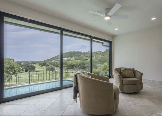 Property at 103 Tapatio, Boerne, TX 78006, 3 beds, 2.5 baths