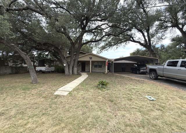 Property at 717 Lookout, Canyon Lake, TX 78133, 3 beds, 2 baths