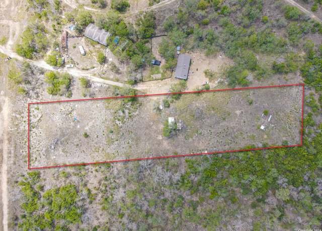 Property at 8408 County Road 128, Floresville, TX 78114