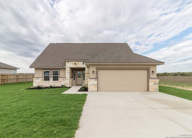 Property at 217 Colonial Ln, La Vernia, TX 78121, 4 beds, 3 baths